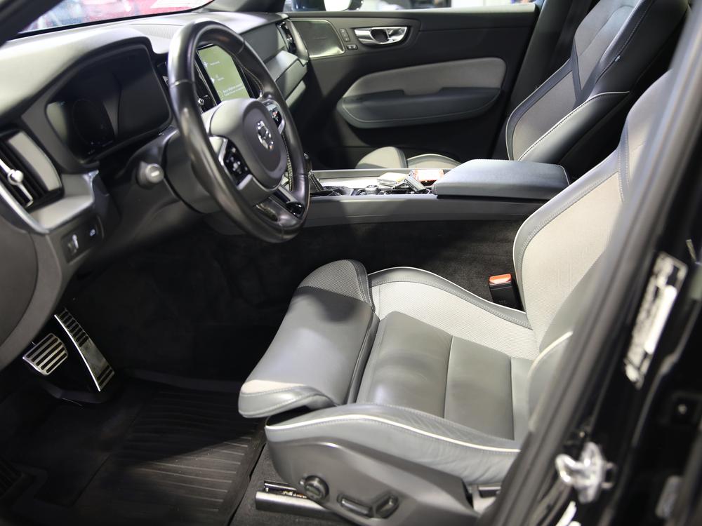 Volvo XC60 T6 R-DESIGN 2021 d’occasion à vendre - 21