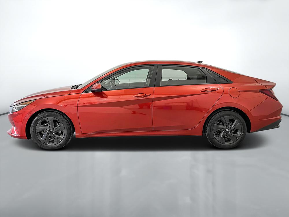 Hyundai Elantra Preferred Tech 2021 d’occasion à vendre - 4