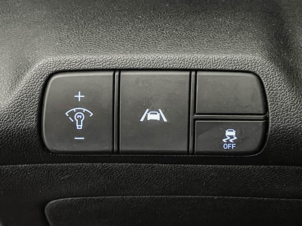 Hyundai Elantra Preferred Tech 2021 d’occasion à vendre - 19