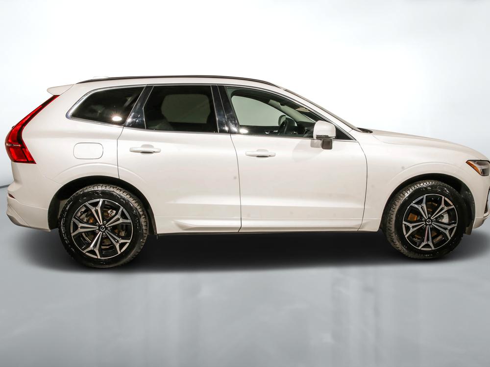 Volvo XC60 B6 MOMENTUM AWD 2022 d’occasion à vendre - 2