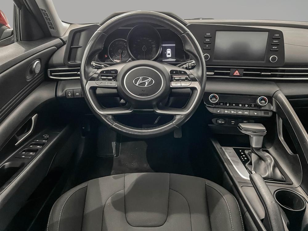 Hyundai Elantra Preferred Tech 2021 d’occasion à vendre - 11