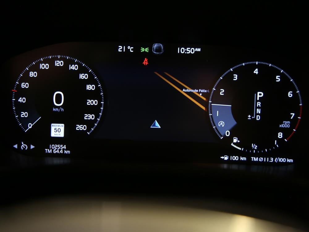 Volvo XC60 T6 R-DESIGN 2021 d’occasion à vendre - 30