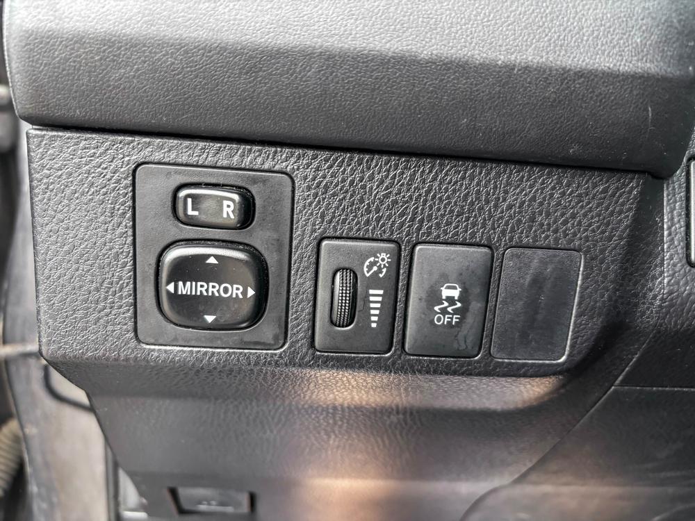 Toyota RAV4 LE 2015 d’occasion à vendre - 16