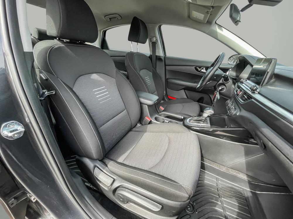 Kia Forte EX 2021 d’occasion à vendre - 28