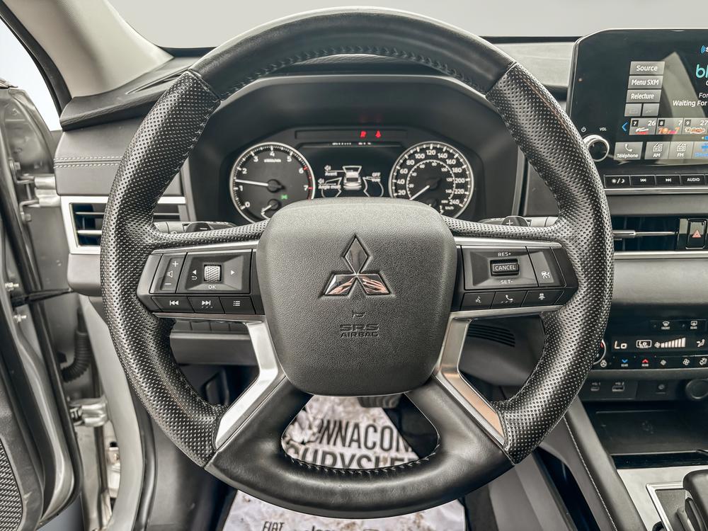 Mitsubishi Outlander SE AWD 2022 d’occasion à vendre - 17