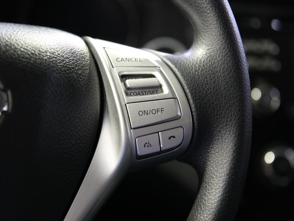 Nissan Rogue SV 2016 d’occasion à vendre - 22
