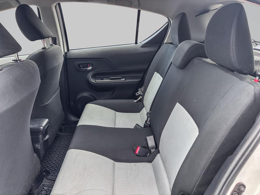 Toyota Prius c BASE 2017 d’occasion à vendre - 24