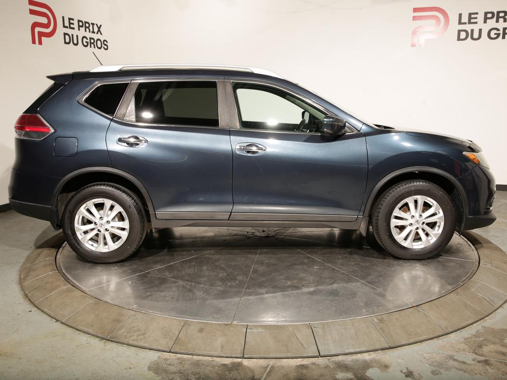 Nissan Rogue SV 2016 d’occasion à vendre - 2