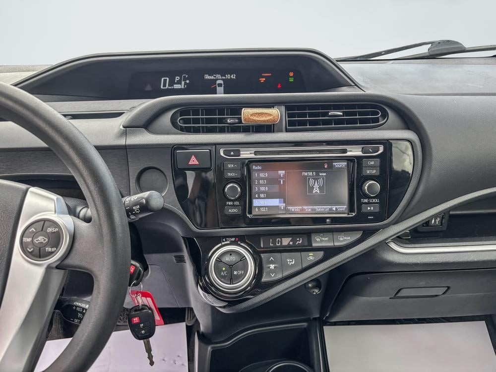 Toyota Prius c BASE 2017 d’occasion à vendre - 18