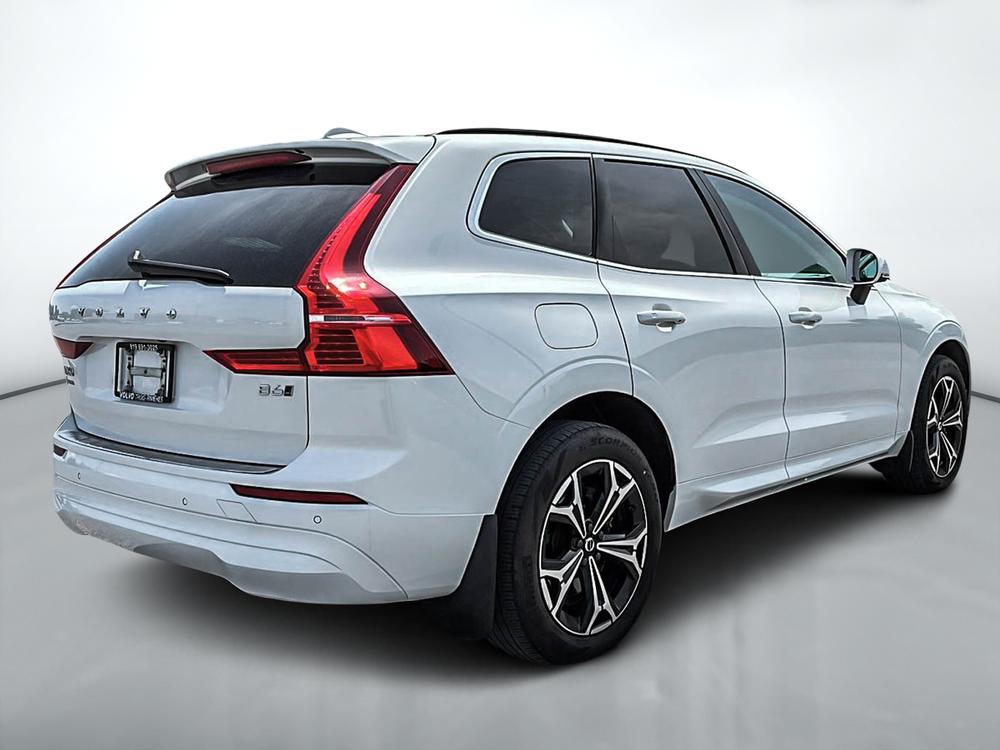 Volvo XC60 B6 MOMENTUM // PREMIUM PACK 2022 d’occasion à vendre - 6