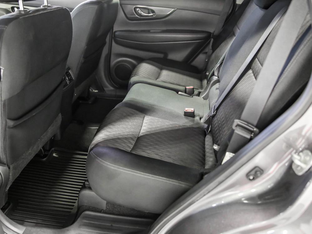 Nissan Rogue S 2017 d’occasion à vendre - 31