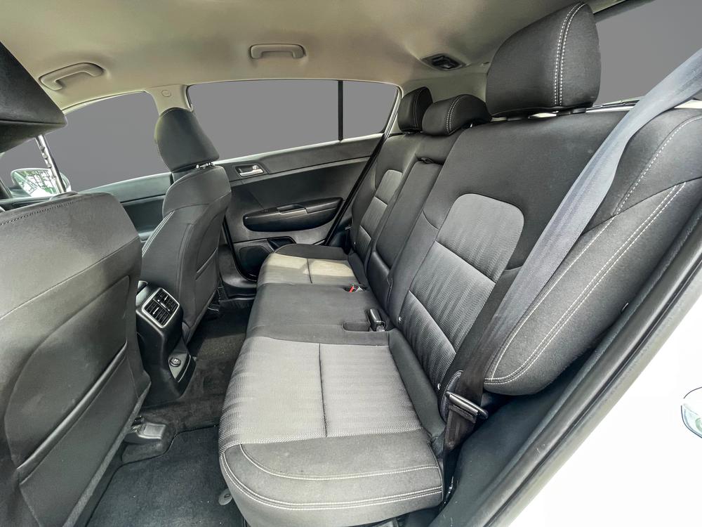 Kia Sportage LX 2020 d’occasion à vendre - 24