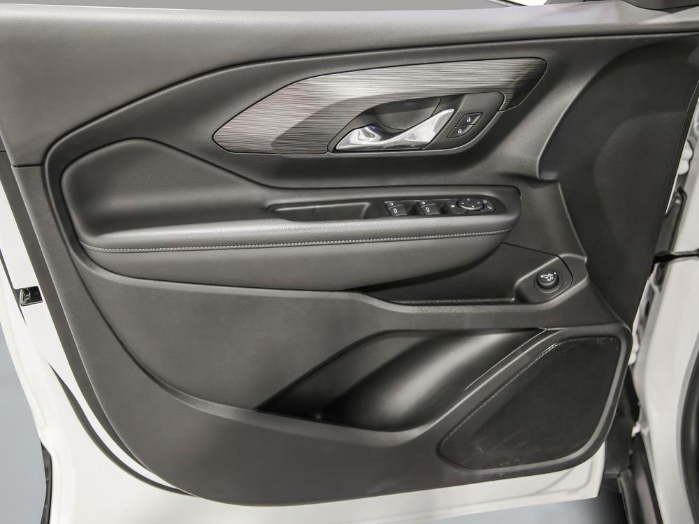 GMC Terrain SLE 2023 d’occasion à vendre - 14
