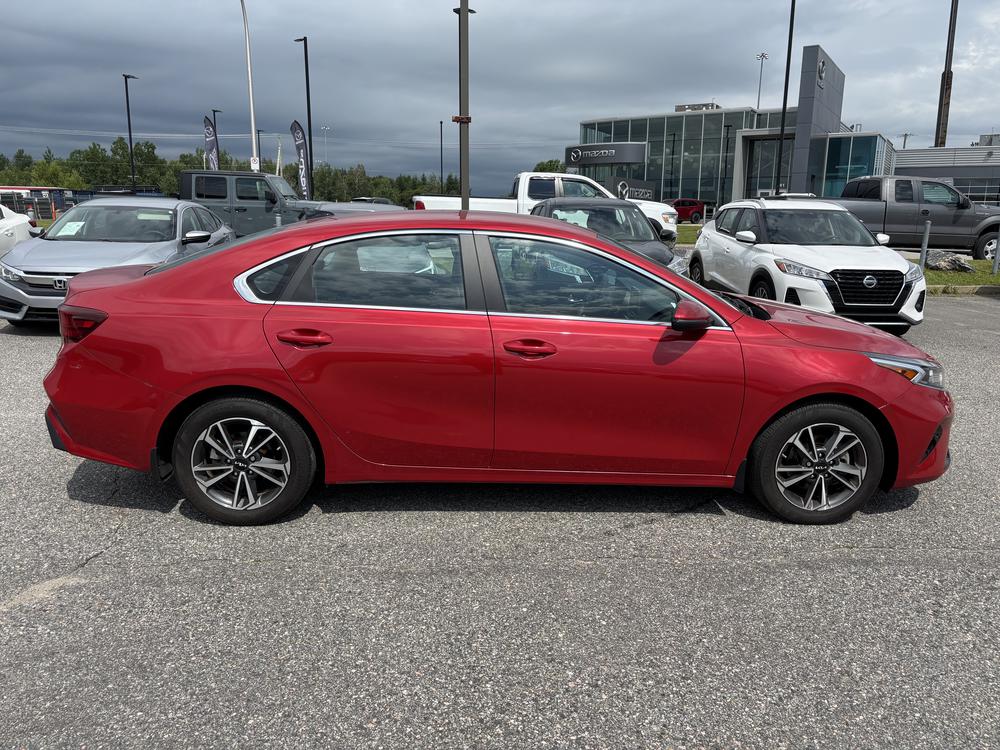 Kia Forte EX 2023 d’occasion à vendre - 9