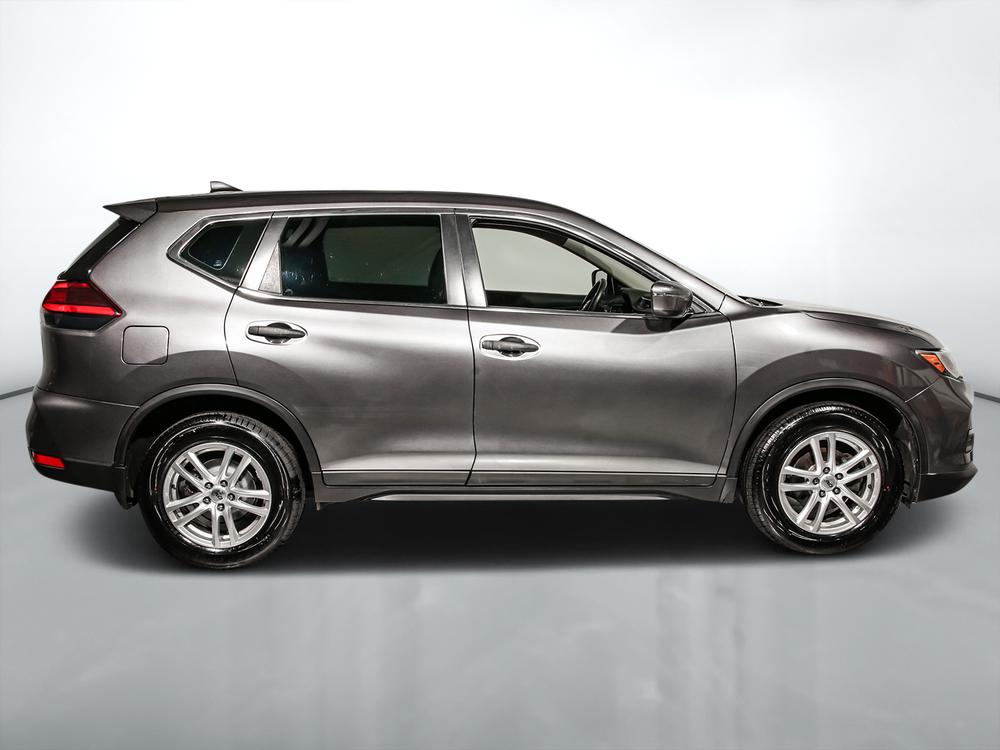 Nissan Rogue S 2017 d’occasion à vendre - 2