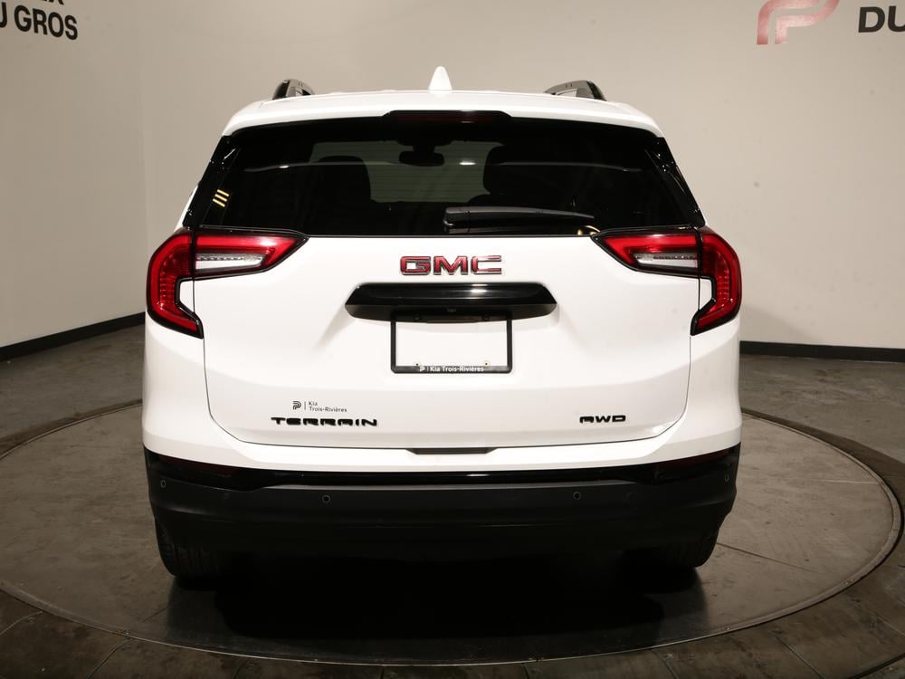 GMC Terrain SLE 2023 d’occasion à vendre - 4