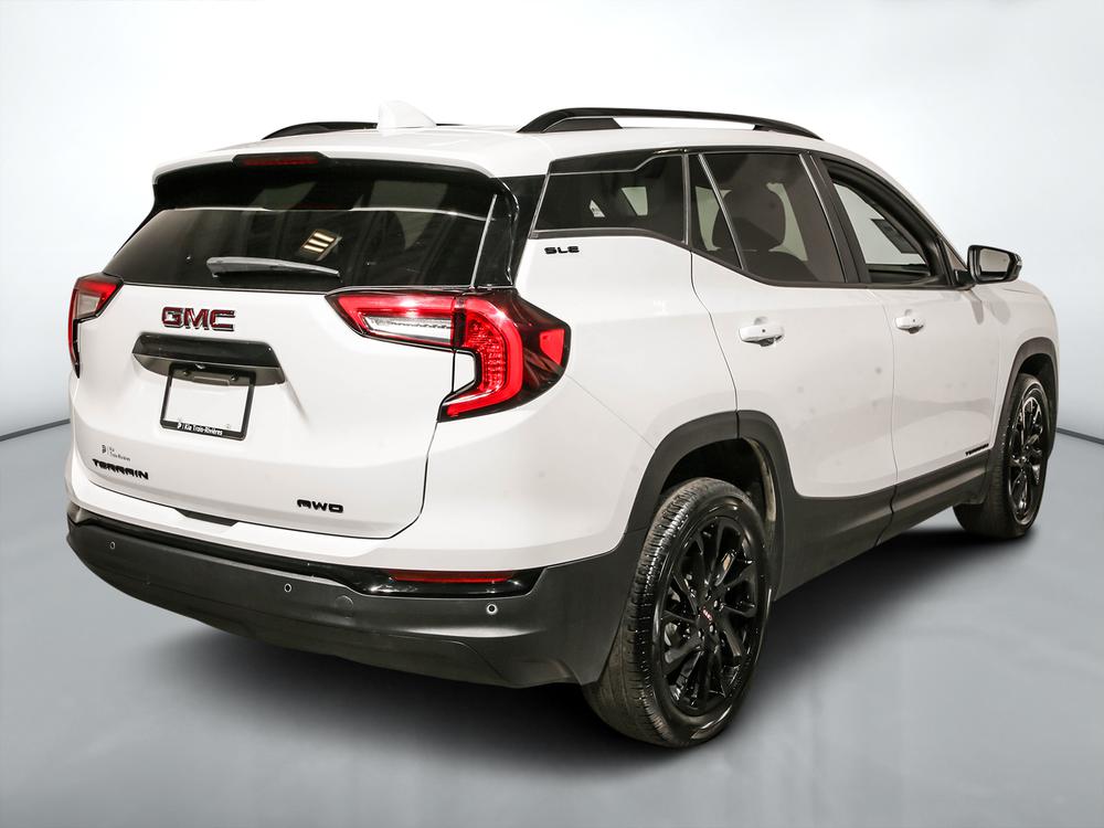 GMC Terrain SLE 2023 d’occasion à vendre - 3