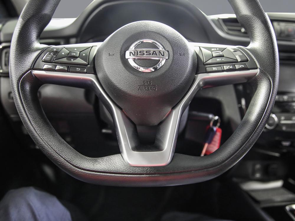 Nissan Rogue S 2017 d’occasion à vendre - 17