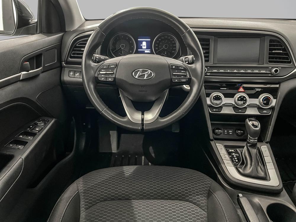 Hyundai Elantra Soleil et Sécurité 2020 d’occasion à vendre - 11