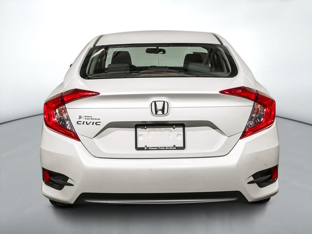 Honda Civic Berline EX Toit ouvrant 2018 d’occasion à vendre - 4