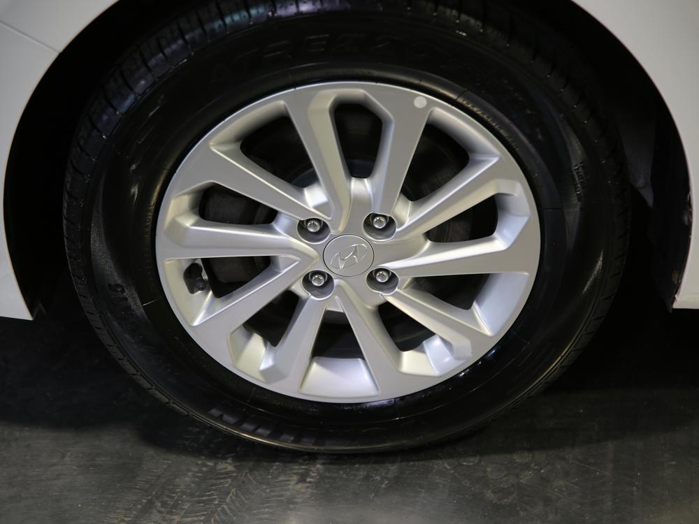Hyundai Accent Preferred 2019 d’occasion à vendre - 11