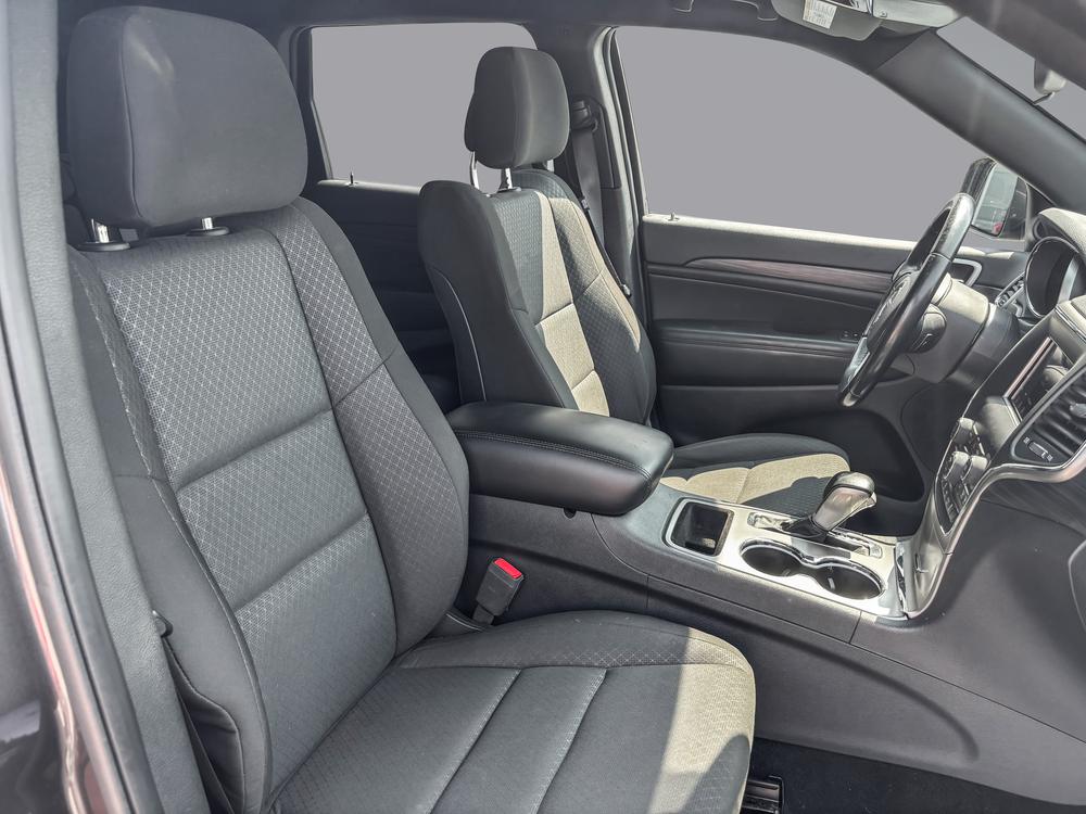 Jeep Grand Cherokee Laredo 2020 d’occasion à vendre - 24