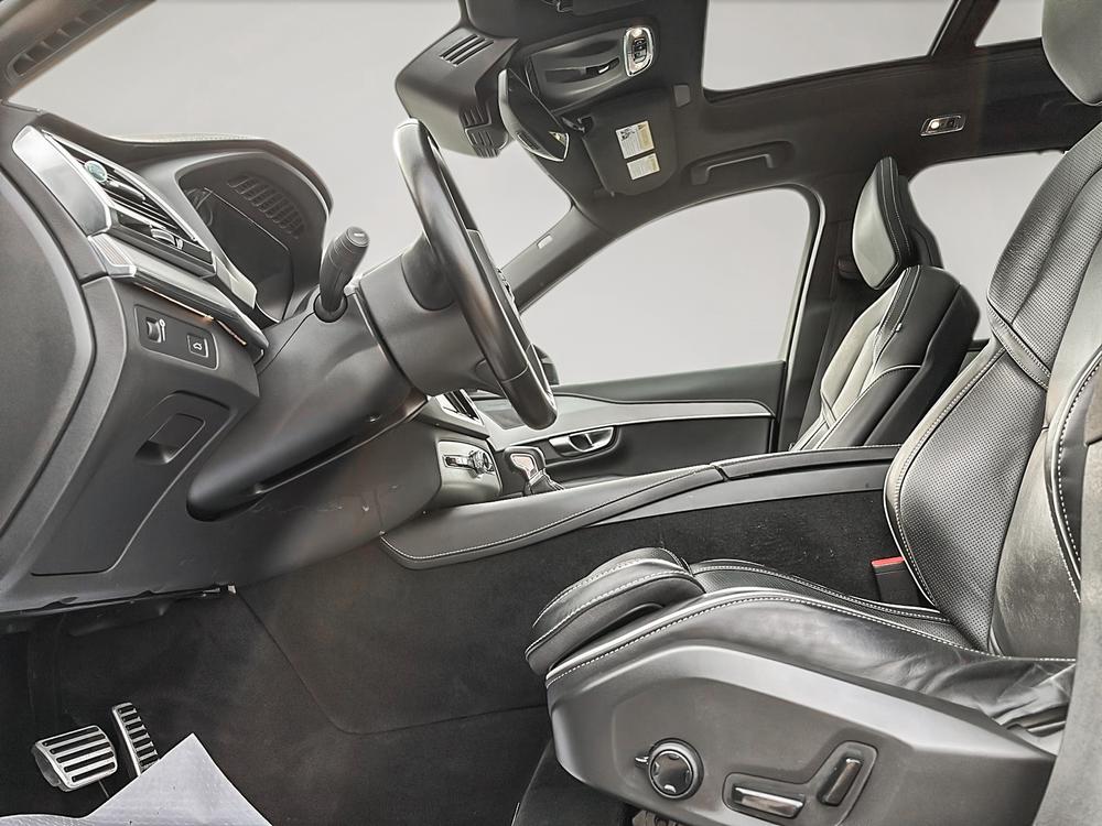 Volvo XC90 T6 R-DESIGN // POLESTAR 2021 d’occasion à vendre - 8