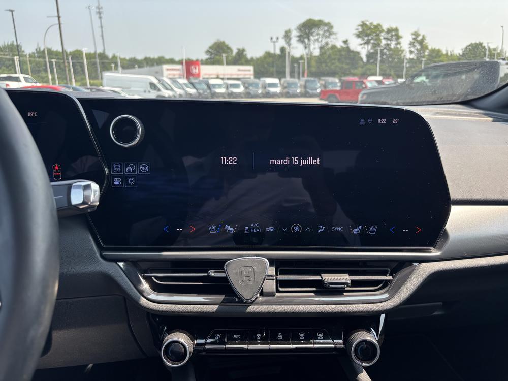 Chevrolet Equinox EV EV/RS 2025 d’occasion à vendre - 19