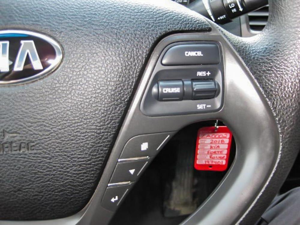 Kia Forte LX 2018 d’occasion à vendre - 17