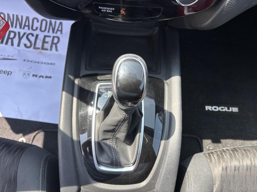 Nissan Rogue SV 2020 d’occasion à vendre - 22