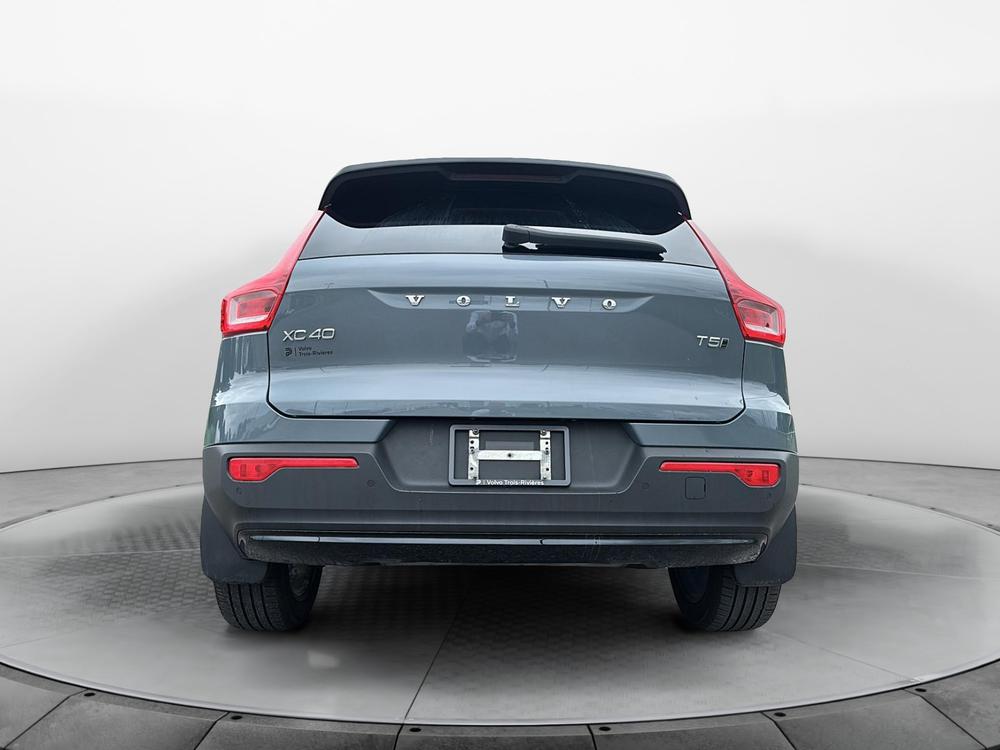 Volvo XC40 T5 R-DESIGN AWD 2022 d’occasion à vendre - 3