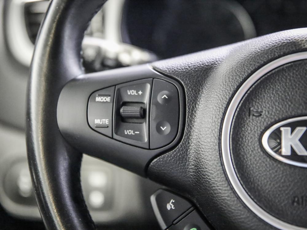 Kia Rondo LX 2016 d’occasion à vendre - 18