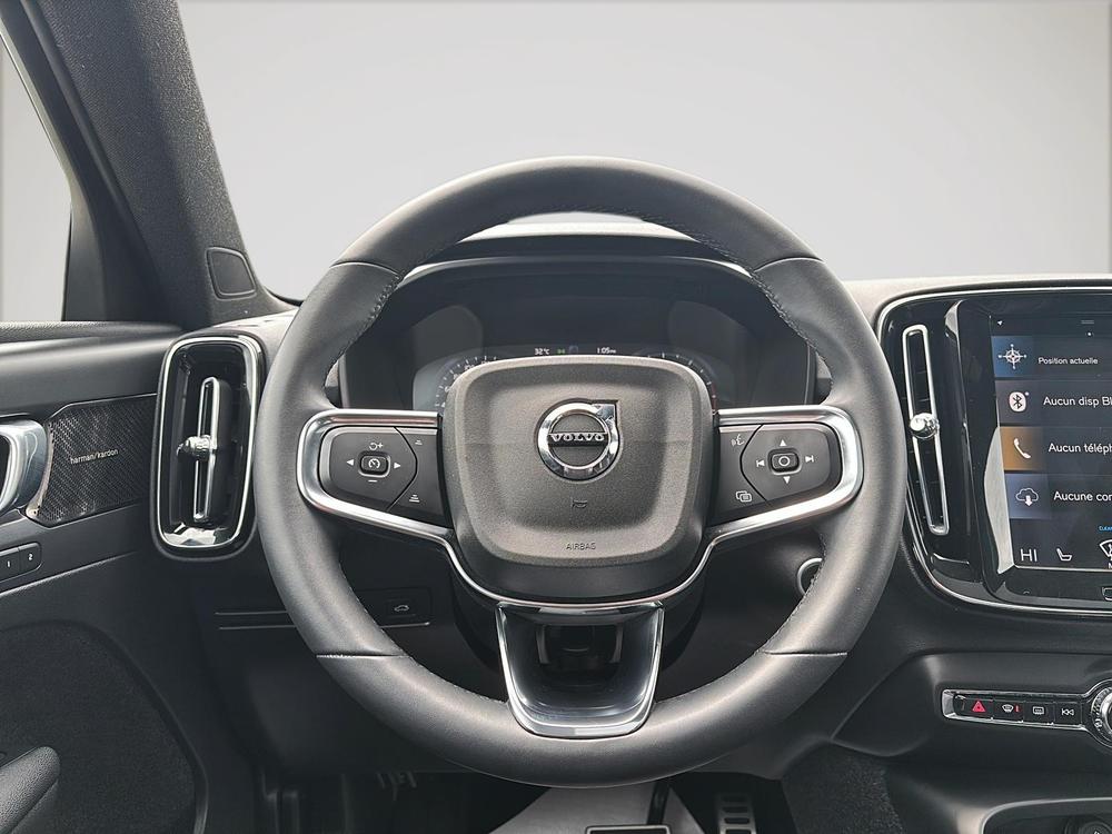 Volvo XC40 T5 R-DESIGN AWD 2022 d’occasion à vendre - 18