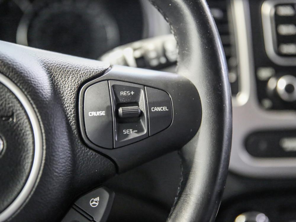Kia Rondo LX 2016 d’occasion à vendre - 19