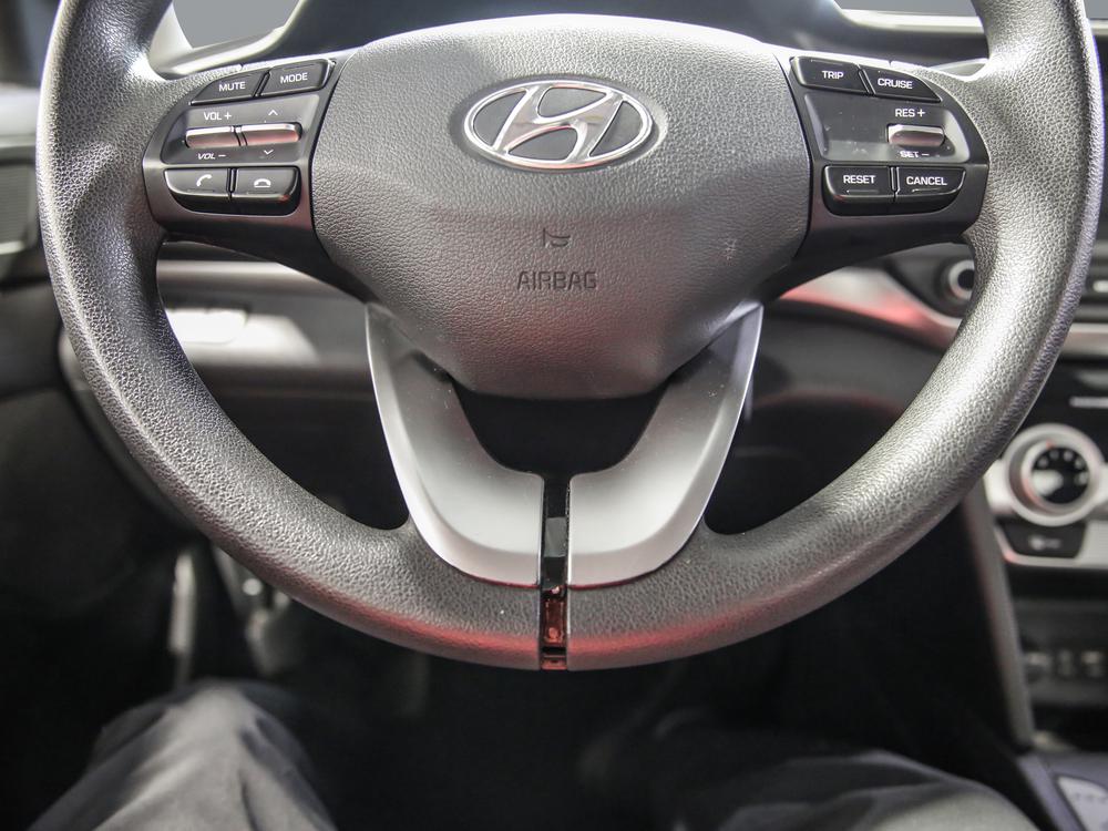 Hyundai Elantra SE 2019 d’occasion à vendre - 17