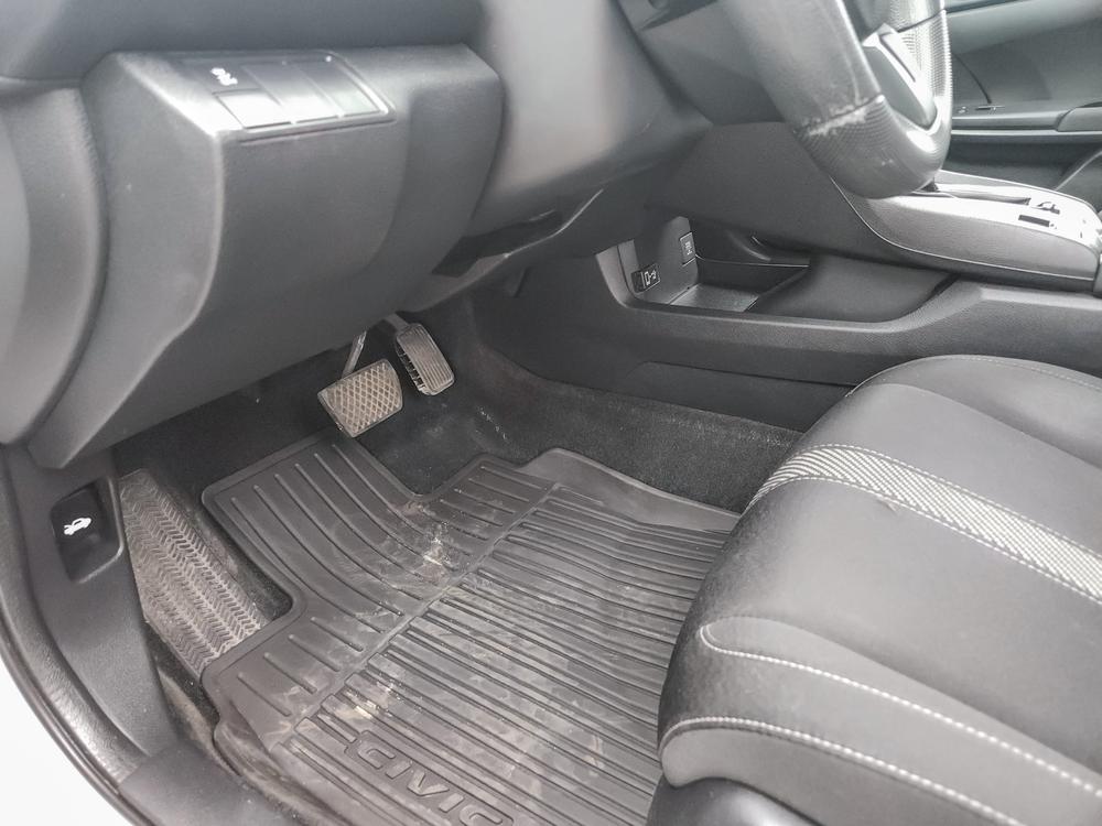Honda Civic Sedan LX 2017 d’occasion à vendre - 13
