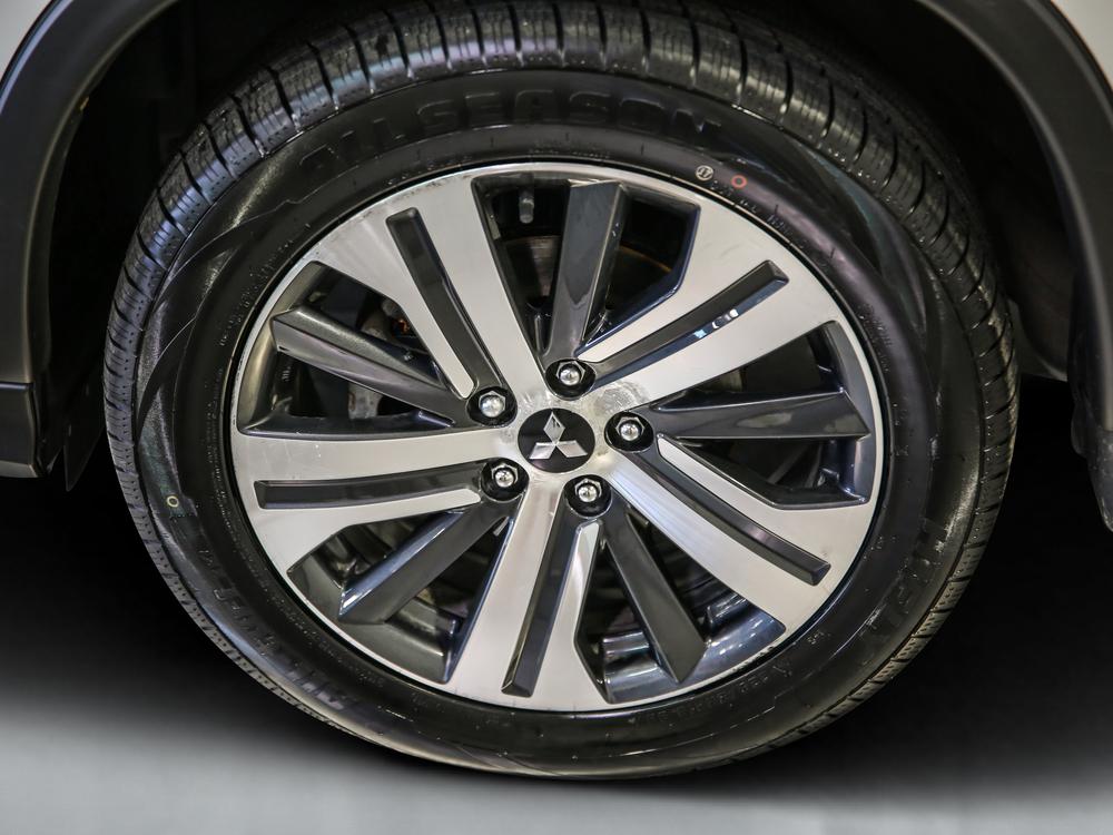 Mitsubishi RVR SEL 2021 d’occasion à vendre - 11