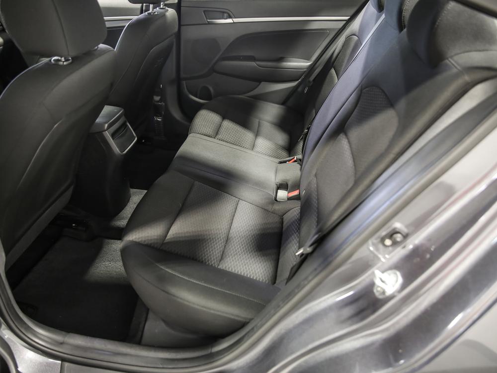Hyundai Elantra SE 2019 d’occasion à vendre - 30