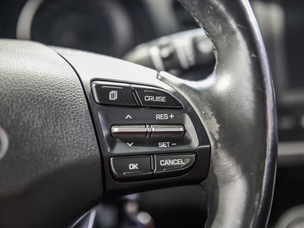 Hyundai Elantra Essential 2019 d’occasion à vendre - 19