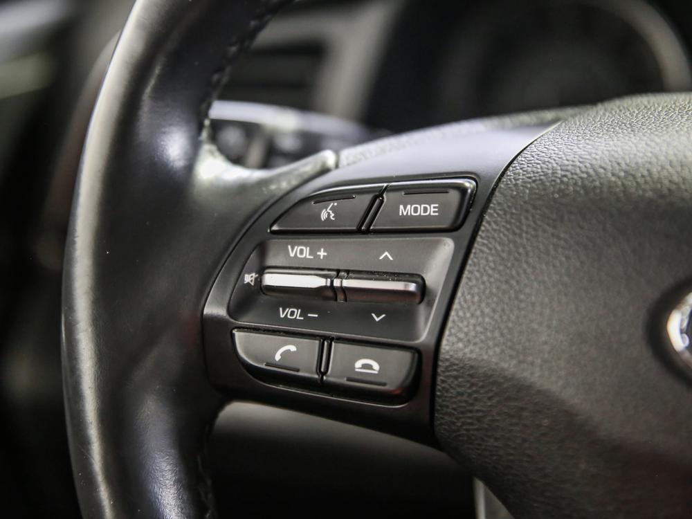Hyundai Elantra Essential 2019 d’occasion à vendre - 18