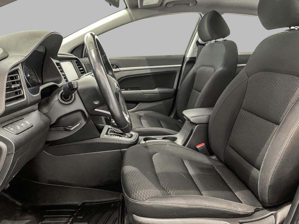 Hyundai Elantra Soleil et Sécurité 2020 d’occasion à vendre - 13