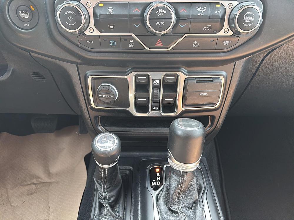Jeep Wrangler 4xe SAHARA UNLIMITED 2022 d’occasion à vendre - 17