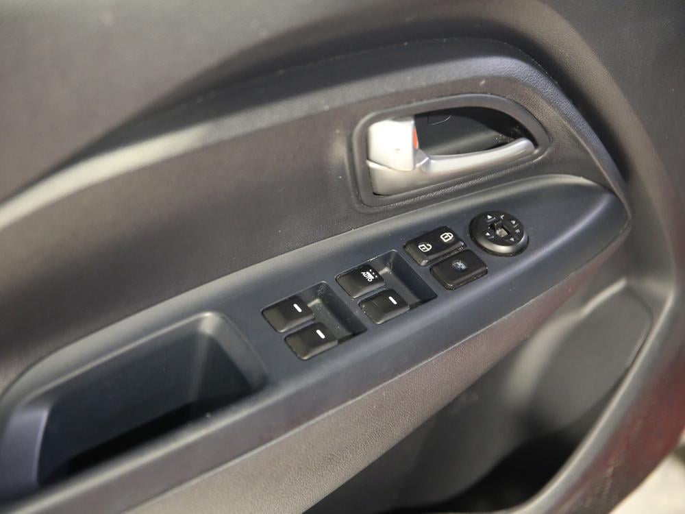 Kia Rio LX 2015 d’occasion à vendre - 14