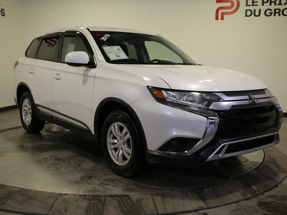 Mitsubishi Outlander ES