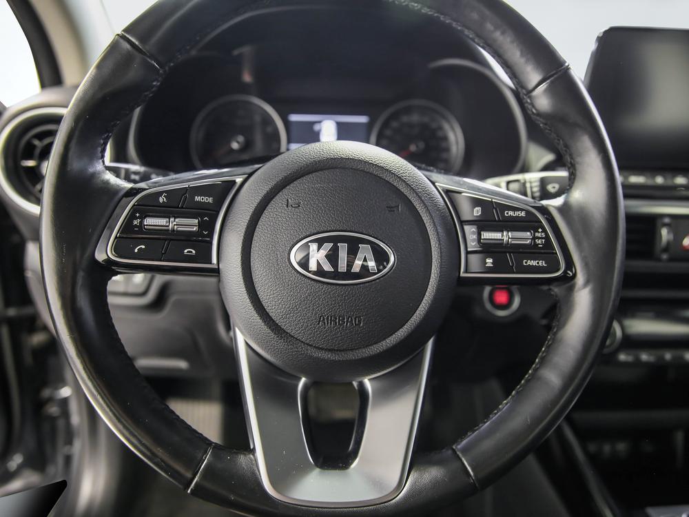 Kia Forte EX PREMIUM 2021 d’occasion à vendre - 18
