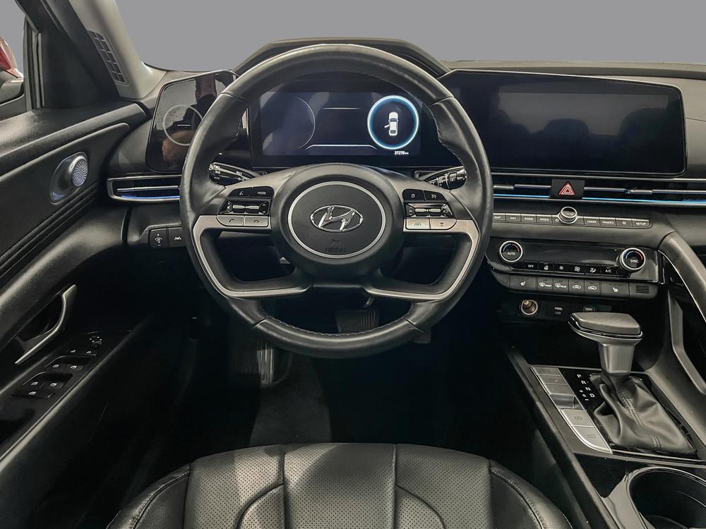 Hyundai Elantra Luxury 2023 d’occasion à vendre - 11