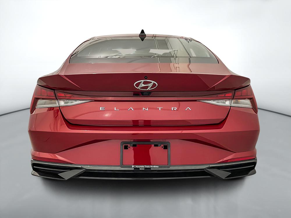Hyundai Elantra Luxury 2023 d’occasion à vendre - 7