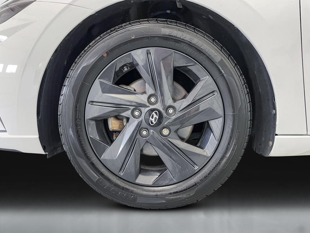 Hyundai Elantra Preferred Tech 2022 d’occasion à vendre - 8
