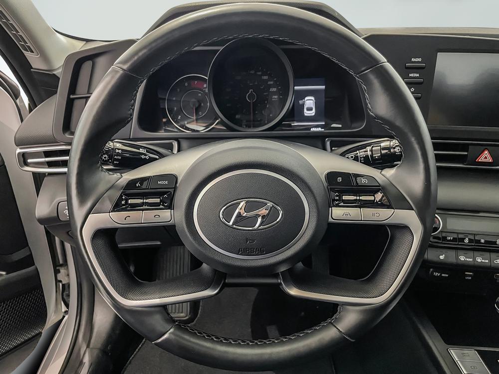 Hyundai Elantra Preferred Tech 2022 d’occasion à vendre - 14