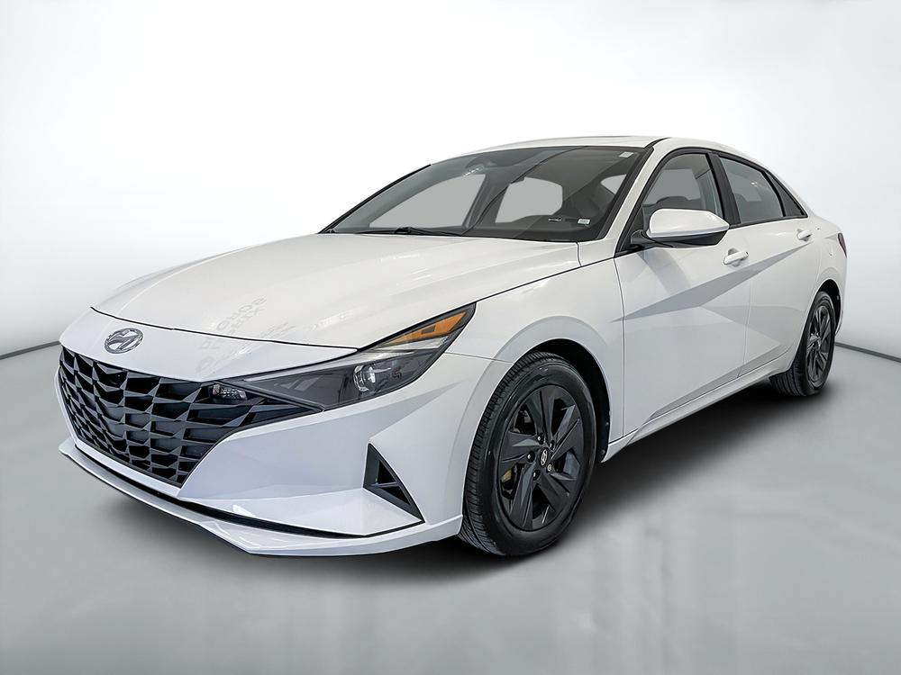 Hyundai Elantra Preferred Tech 2022 d’occasion à vendre - 3